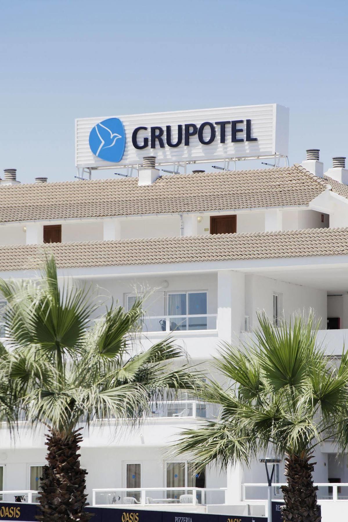 Grupotel Alcudia Aparthotel 4*